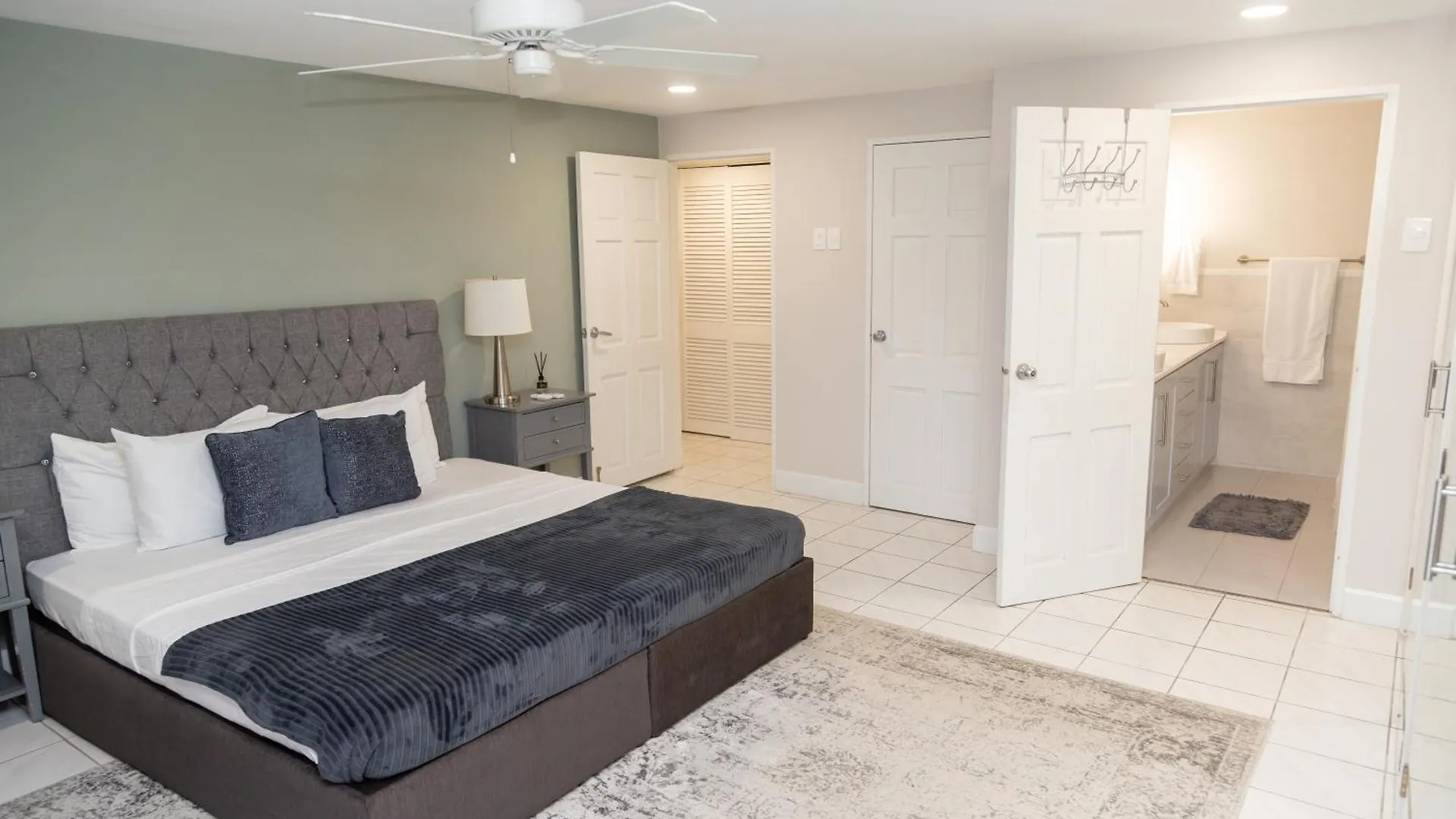 度假居 Diego MartinThe View, Goodwood Park Lux Townhouse别墅